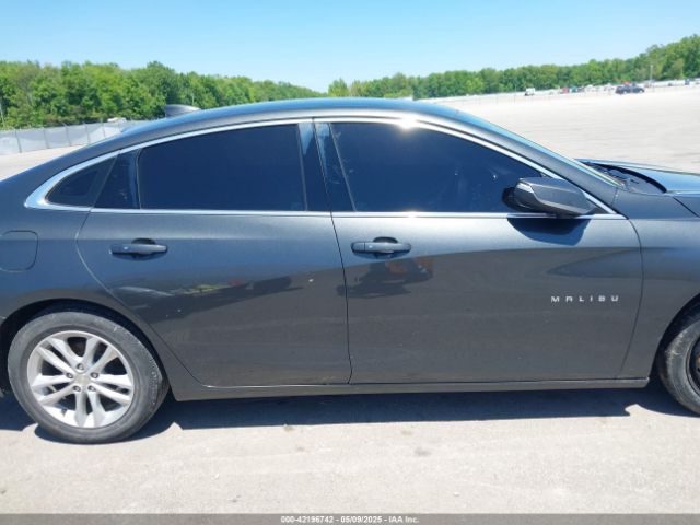 1G1ZD5ST0JF255108 Chevrolet MALIBU LT