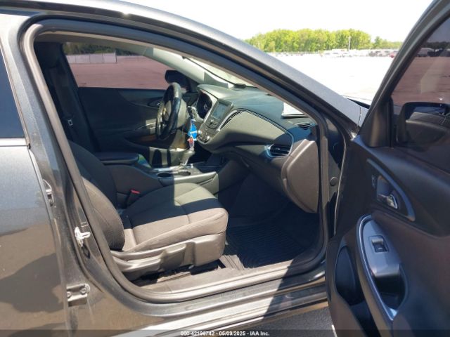 1G1ZD5ST0JF255108 Chevrolet MALIBU LT