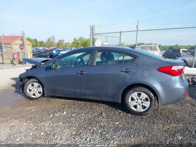 KNAFK4A68G5477333 KIA FORTE LX