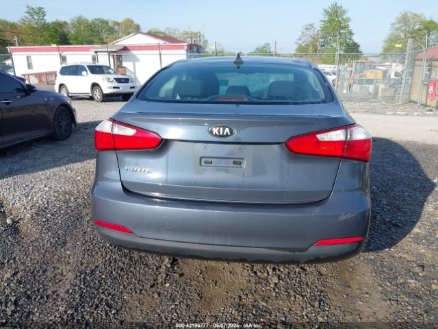 KNAFK4A68G5477333 KIA FORTE LX