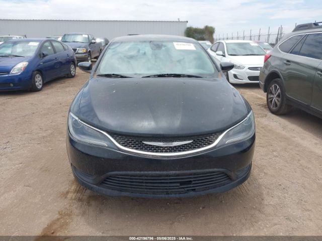 1C3CCCFB8GN182031 Chrysler 200 Touring