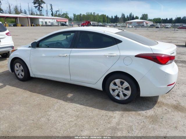 5NPDH4AE1GH699907 Hyundai ELANTRA SE