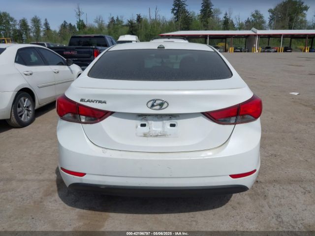 5NPDH4AE1GH699907 Hyundai ELANTRA SE