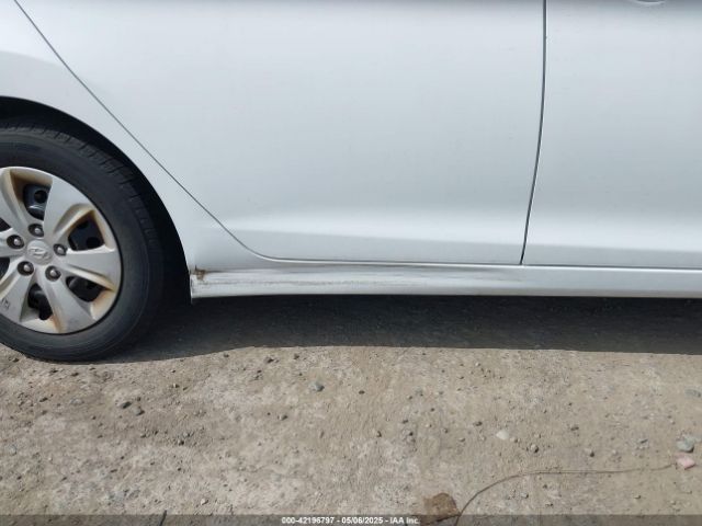 5NPDH4AE1GH699907 Hyundai ELANTRA SE