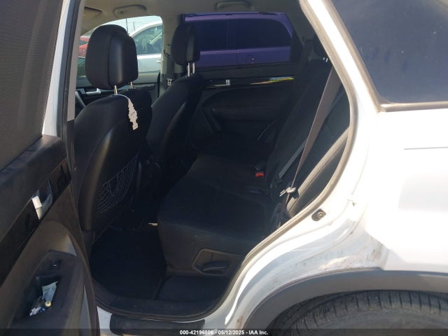 5XYKT4A6XFG654663 KIA SORENTO LX