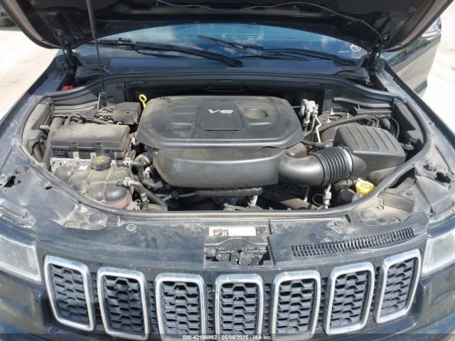 1C4RJFBG0JC378160 Jeep Grand Cherokee