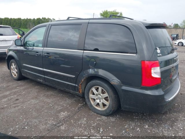 2011 CHRYSLER TOWN & COUNTRY 2A4RR5DG3BR634830 Photo 2