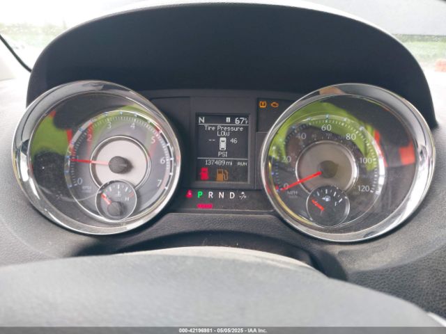 2011 CHRYSLER TOWN & COUNTRY 2A4RR5DG3BR634830 Photo 6