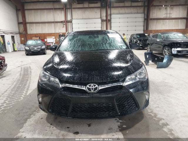 4T1BF1FK1GU116618 Toyota CAMRY SE