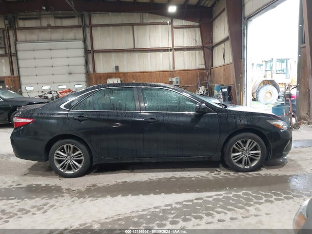 4T1BF1FK1GU116618 Toyota CAMRY SE