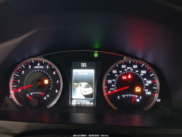 4T1BF1FK1GU116618 Toyota CAMRY SE