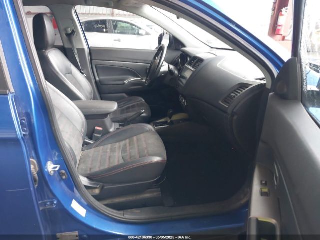 JA4AR3AW3JZ034763 Mitsubishi Outlander Sport 2.4 Se