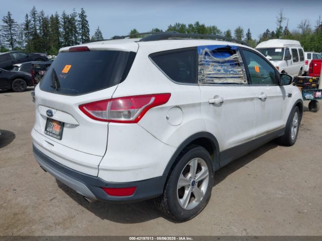1FMCU9GX0EUC02583 Ford ESCAPE SE