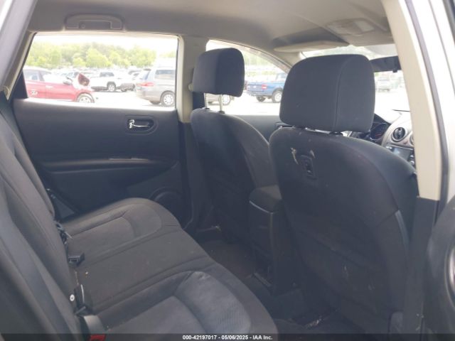 JN8AS5MT5EW606189 Nissan Rogue Select S
