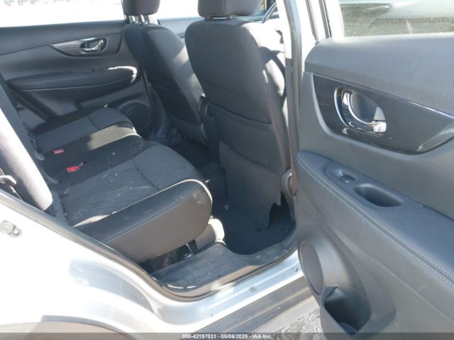 KNMAT2MV7HP541076 Nissan ROGUE SV