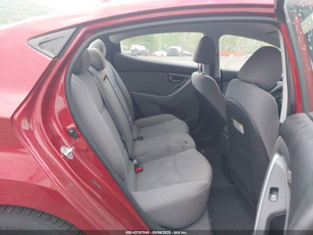 5NPDH4AE3GH680453 Hyundai ELANTRA SE