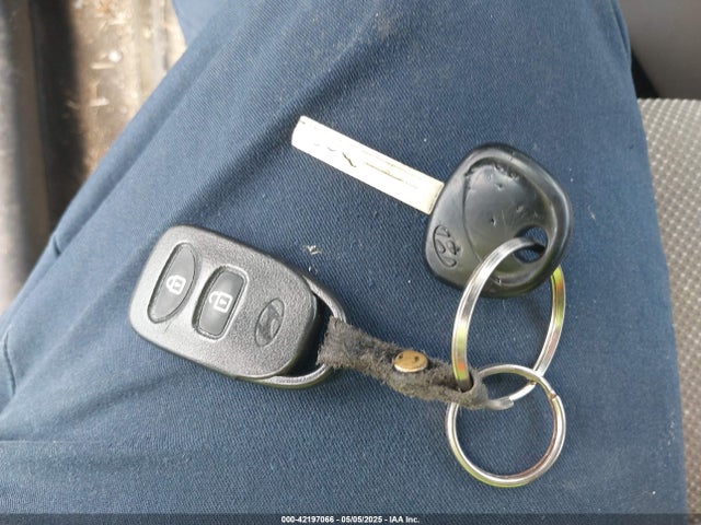 KMHCT4AE6EU670895 Hyundai ACCENT GLS