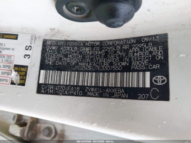 JTDZN3EU7E3307550 Toyota Prius V Three
