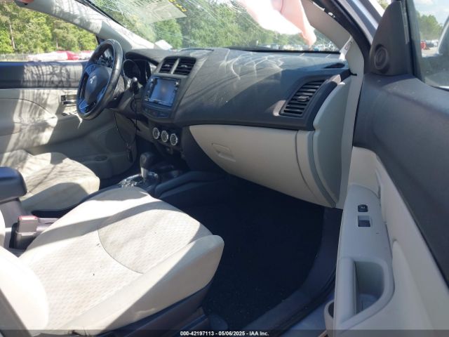 JA4AP3AW6HZ017794 Mitsubishi Outlander Sport 2.4 Se