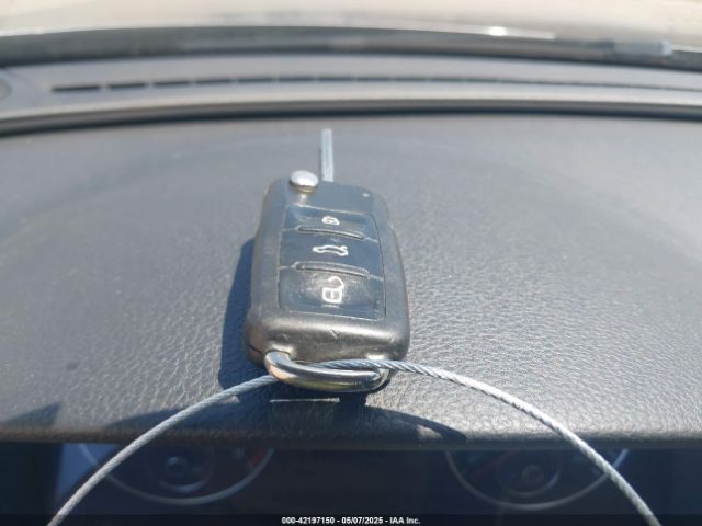 1VWAT7A30EC025433 Volkswagen Passat 1.8t Wolfsburg Edition