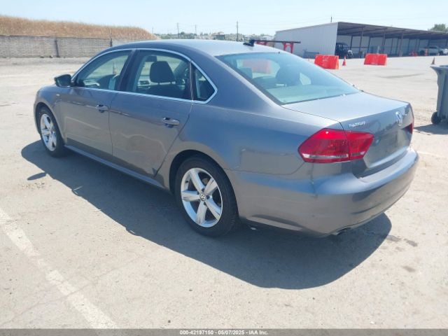 1VWAT7A30EC025433 Volkswagen Passat 1.8t Wolfsburg Edition