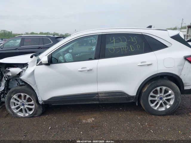 1FMCU9BZ6MUA83509 Ford Escape Se Hybrid