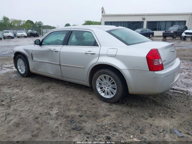 2010 CHRYSLER 300 2C3CA5CV1AH319827 Photo 2