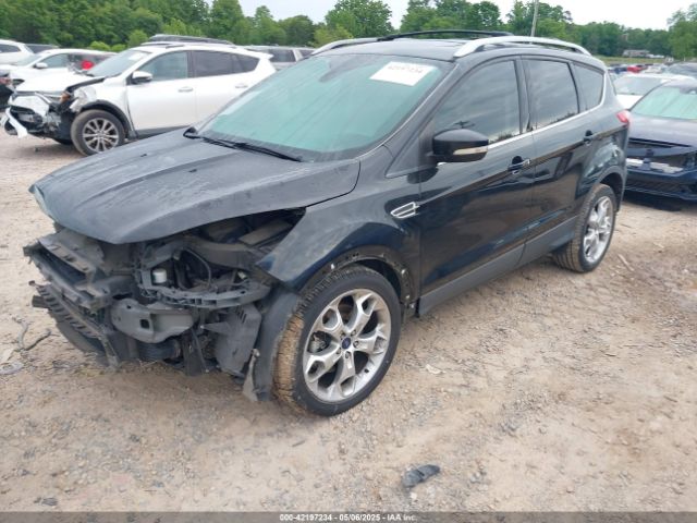 1FMCU0J92EUE55037 Ford Escape Titanium
