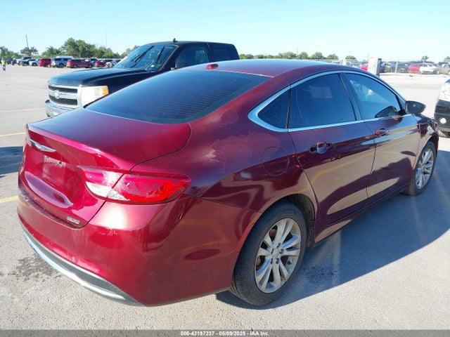 Chrysler 200 Limited 2015 1C3CCCAB4FN622820 Image 4