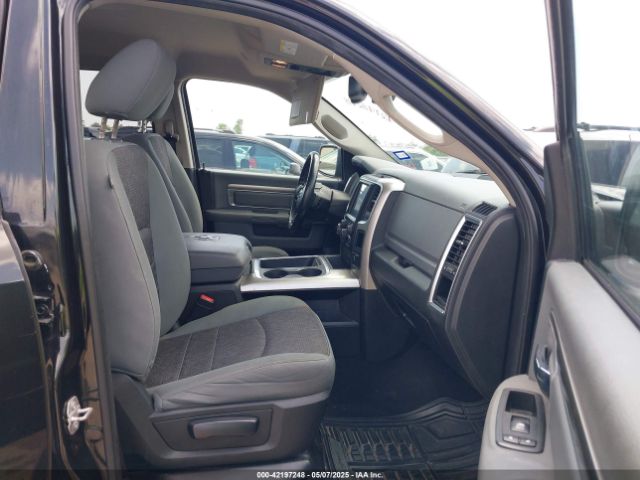 1C6RR6LT9JS132421 RAM 1500 Lone Star  4x2 5'7 Box