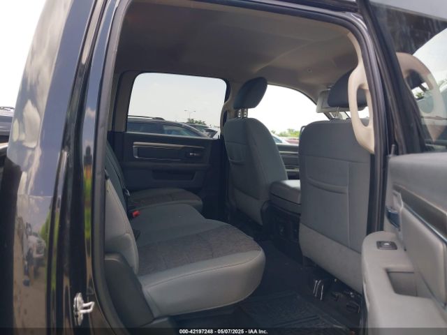 1C6RR6LT9JS132421 RAM 1500 Lone Star  4x2 5'7 Box
