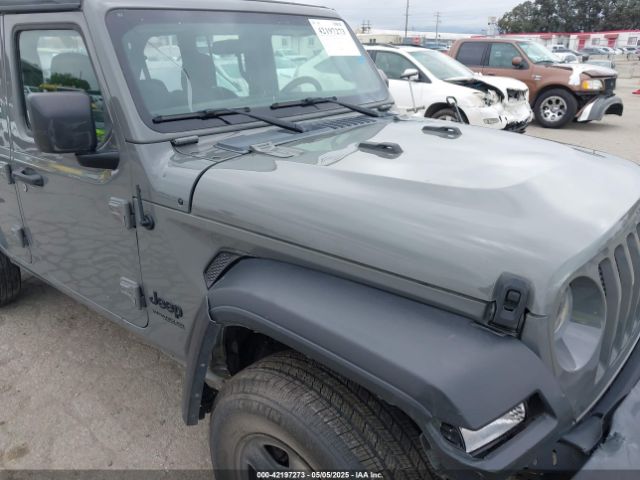 1C4HJXDG8NW126143 Jeep Wrangler Unlimited Sport 4x4