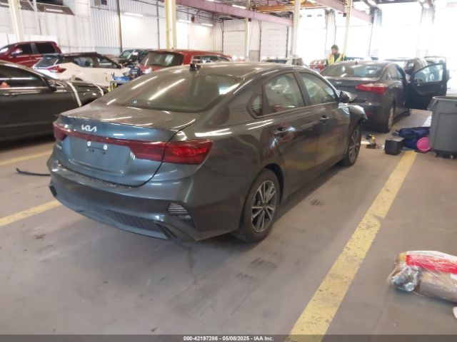 2023 KIA FORTE 3KPF24AD7PE538094 Photo 3