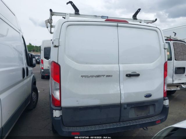 1FTLR1Y82LKA70398 Ford Transit-250 Cargo