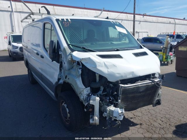 1FTLR1Y82LKA70398 Ford Transit-250 Cargo