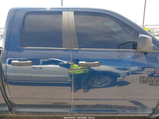 1C6RR7GG4NS230068 RAM 1500 Classic Warlock  4x4 6'4 Box