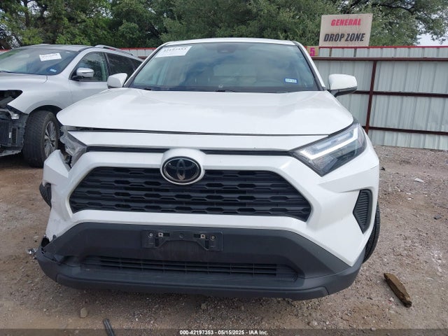 Toyota RAV4 LE 2023 2T3K1RFV9PC248672 Image 12