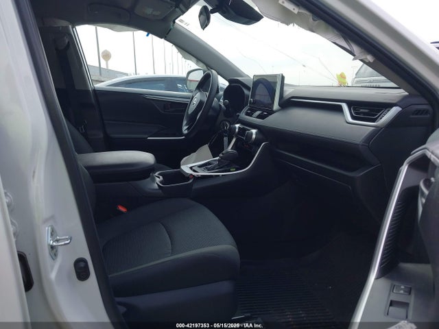 Toyota RAV4 LE 2023 2T3K1RFV9PC248672 Image 5