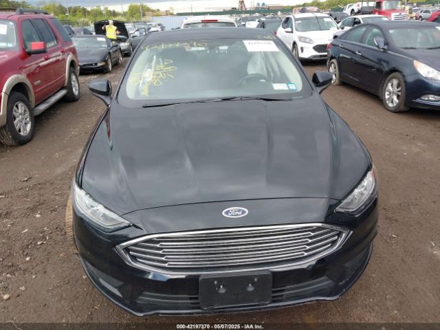 3FA6P0HD4HR338676 Ford FUSION SE