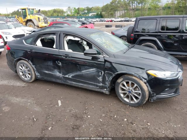 3FA6P0HD4HR338676 Ford FUSION SE