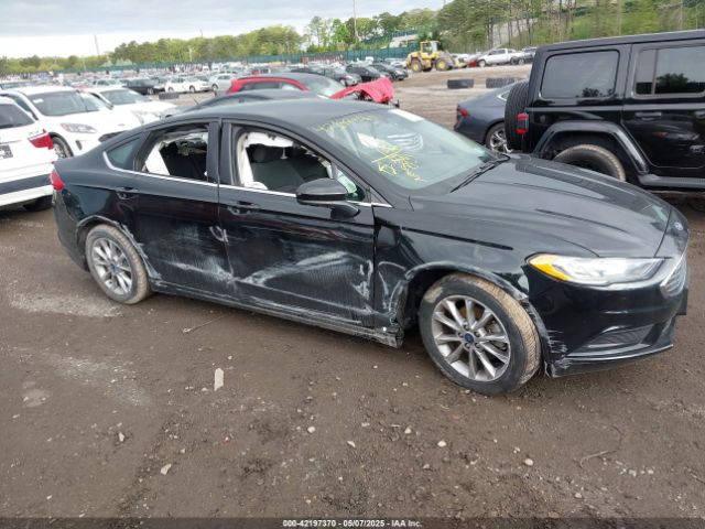3FA6P0HD4HR338676 Ford FUSION SE