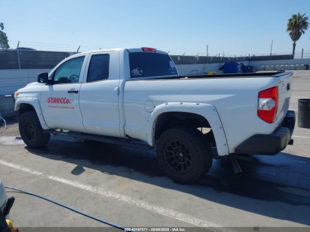 5TFRM5F11HX111474 Toyota Tundra Sr 4.6l V8
