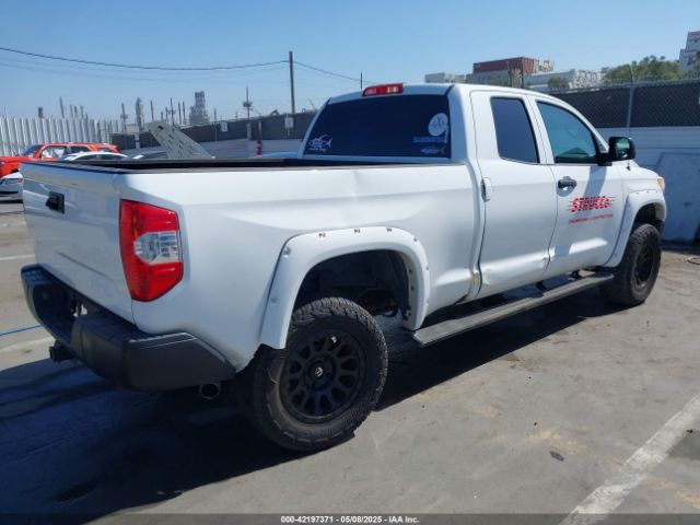 5TFRM5F11HX111474 Toyota Tundra Sr 4.6l V8