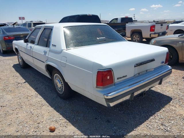 1989 FORD CROWN VICTORIA 2FABP72F1KX176855 Photo 2