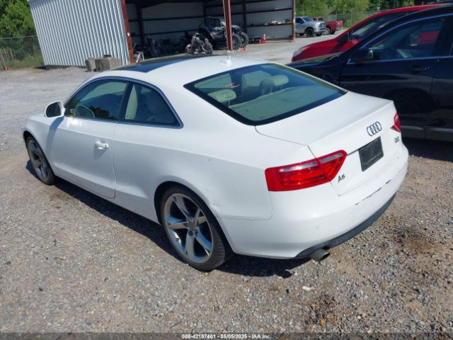 2009 AUDI A5 WAUDK78T09A016755 Photo 2