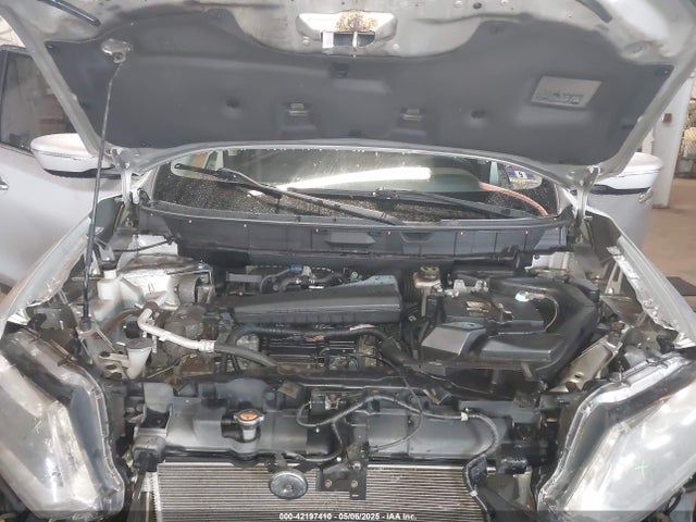KNMAT2MV6FP578987 Nissan ROGUE S