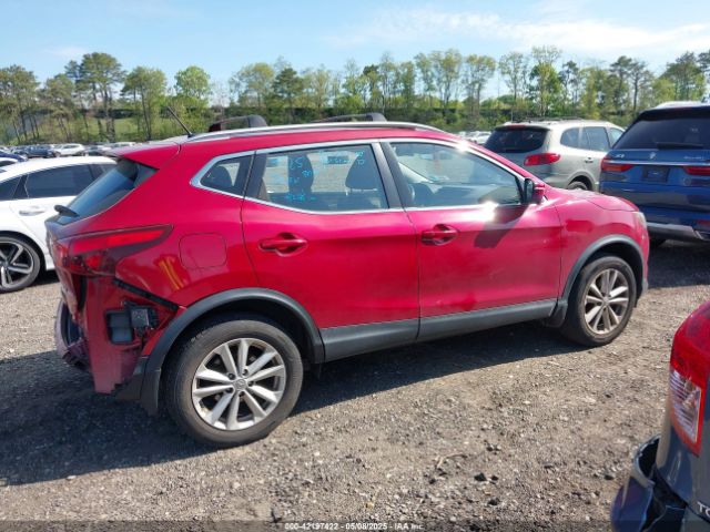 JN1BJ1CR0JW266965 Nissan Rogue Sport Sv