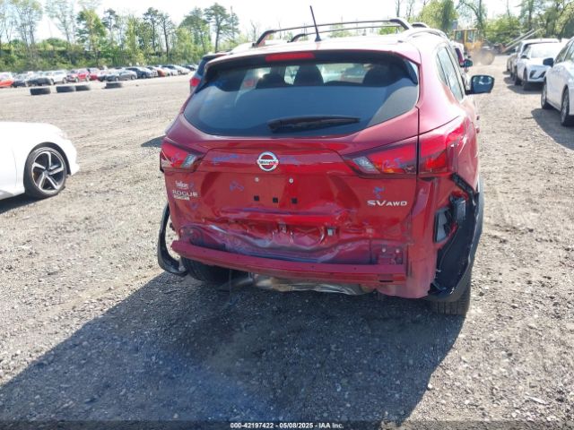 JN1BJ1CR0JW266965 Nissan Rogue Sport Sv