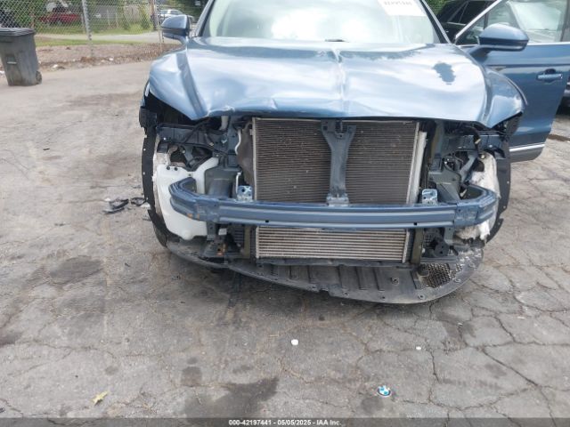 2LMPJ8K96KBL61059 Lincoln Nautilus Select