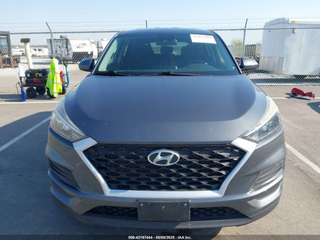 KM8J2CA45KU890701 Hyundai TUCSON SE